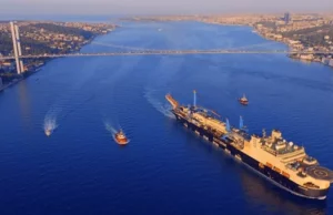 Bosfor və Dardanel boğazlarında yeni rüsum tarifləri tətbiq olunur