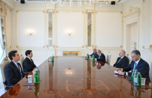 Prezident İlham Əliyev Çin və İtaliya şirkətlərinin rəhbər şəxslərini qəbul edib