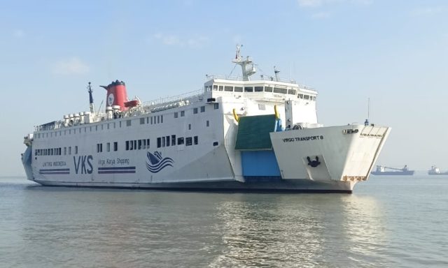 KM_Virgo_Transport_8_at_sea