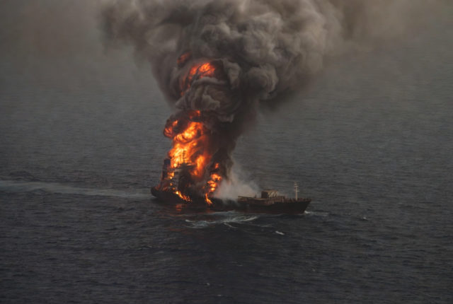 ship_fire_tanker_fire